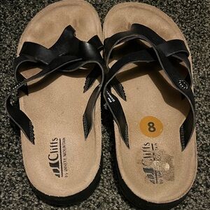 Cliffs by WHITE MOUNTAIN Black Ribbon Sandals
